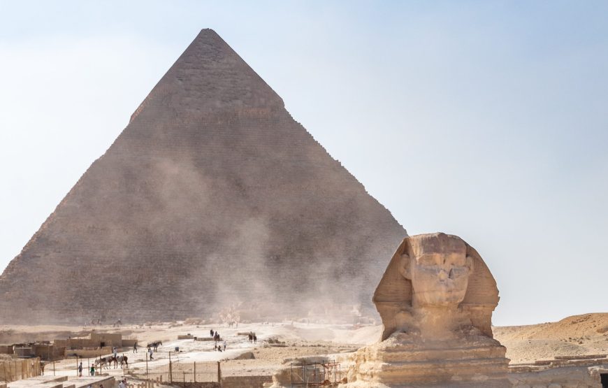 Tour to Giza Pyramids and Sphinx